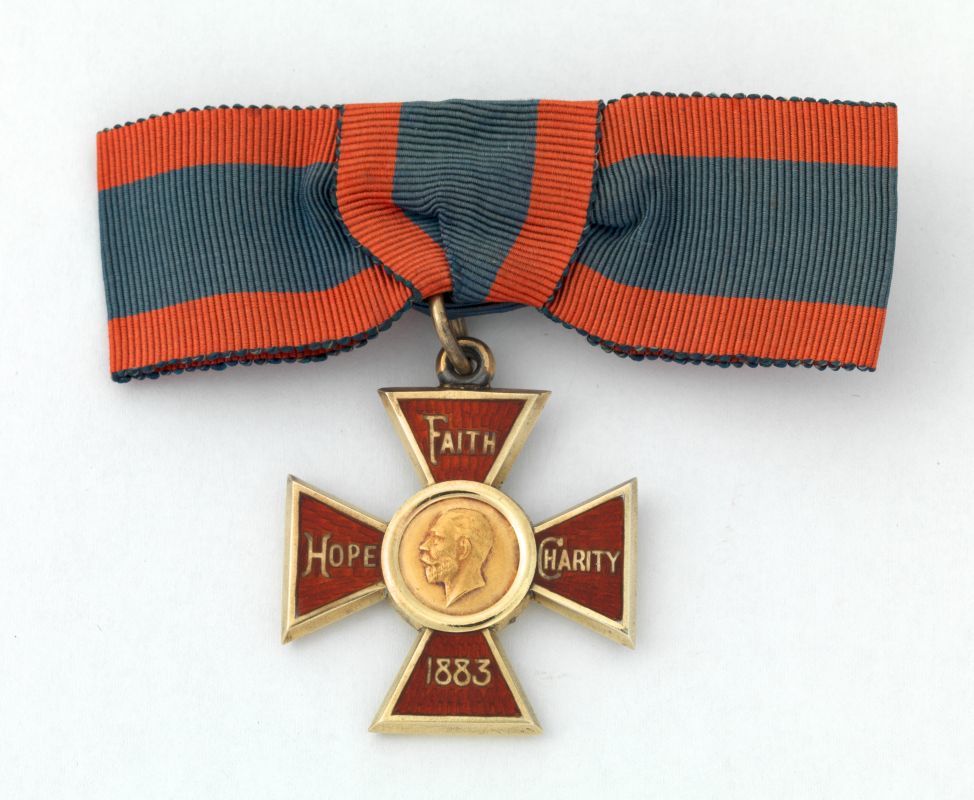 Medal,_order_%28AM_2001.25.863 1%29